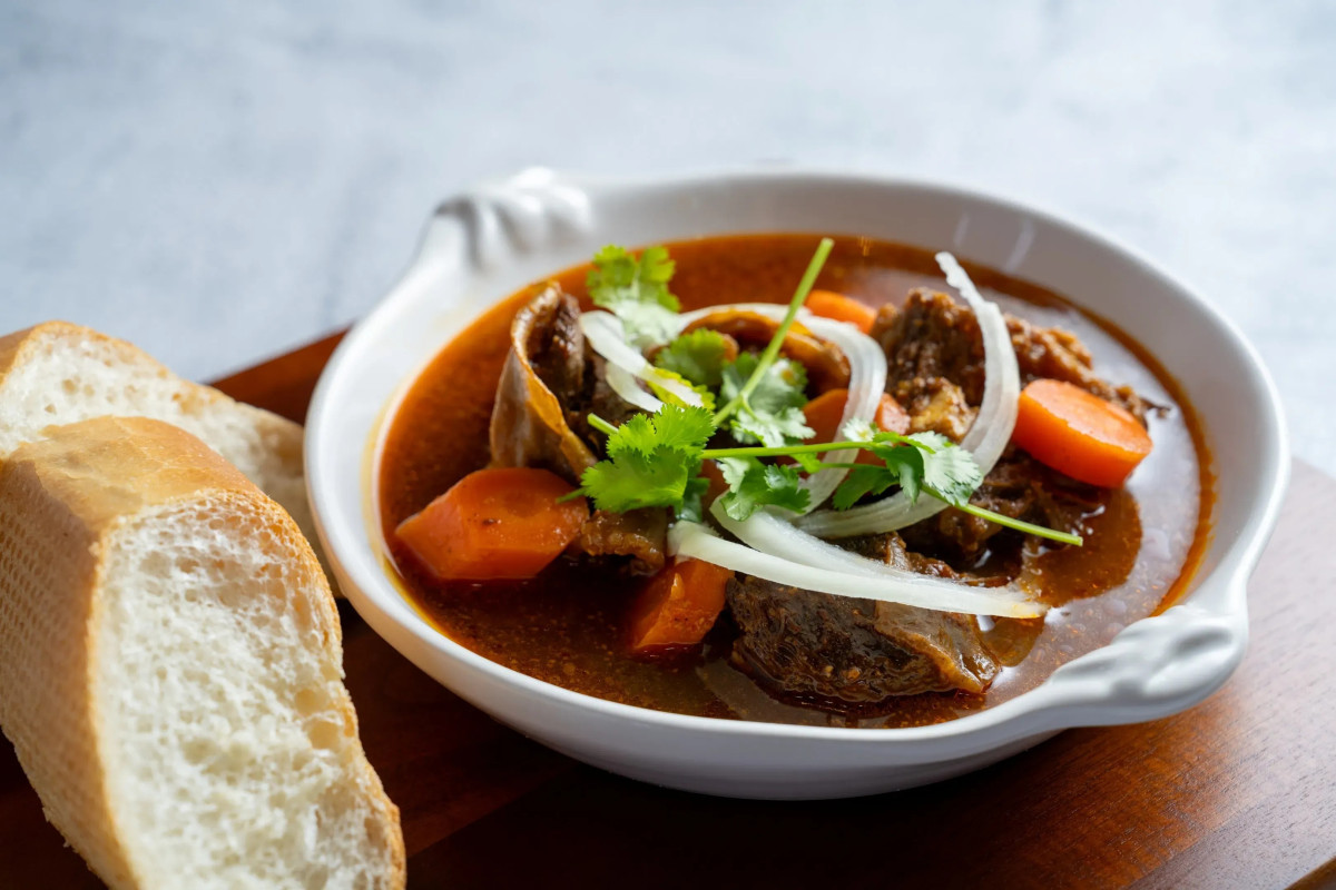 Carrot & Daikon Expands with New Location in Placentia, CA